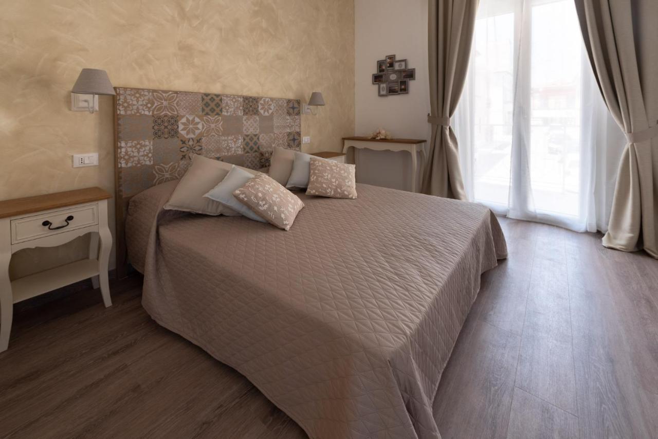 Dimora Dei Sogni Bed & Breakfast Civitanova Marche Luaran gambar