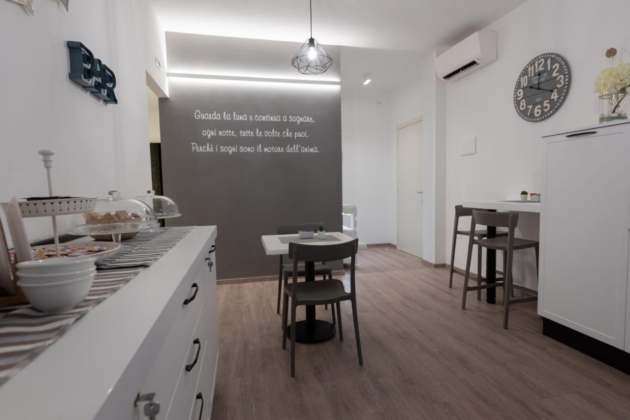 Dimora Dei Sogni Bed & Breakfast Civitanova Marche Luaran gambar